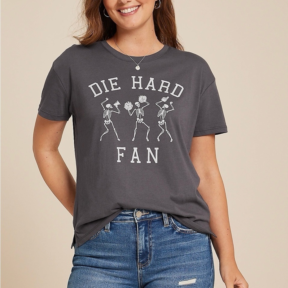 Maurices Die Hard Fan Skeleton Graphic Tee Dark Gray Short Sleeve Large Women’s
